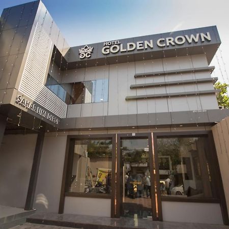 Hotel Golden Crown ムンバイ エクステリア 写真
